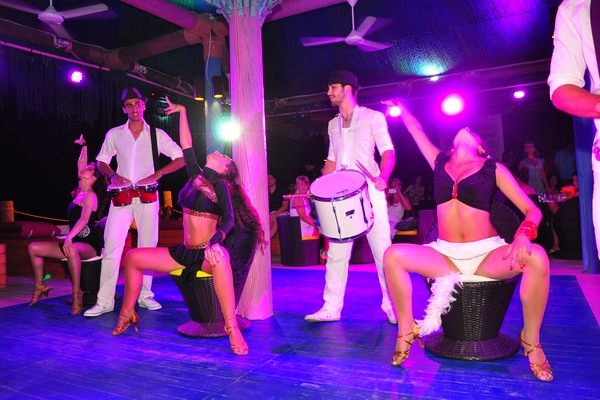 Saturday Night Fever At Edde Sands